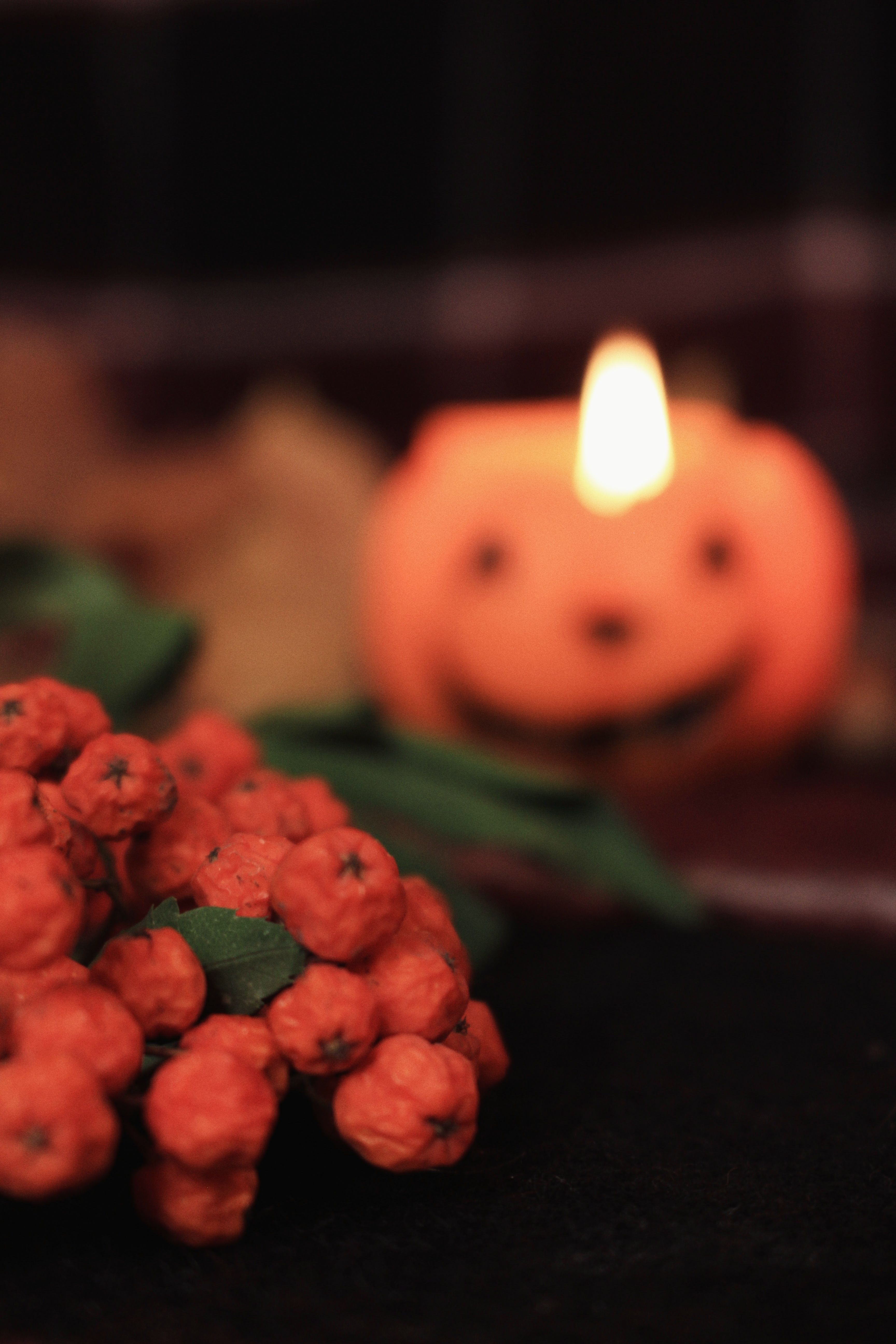 Candle editorial card v3